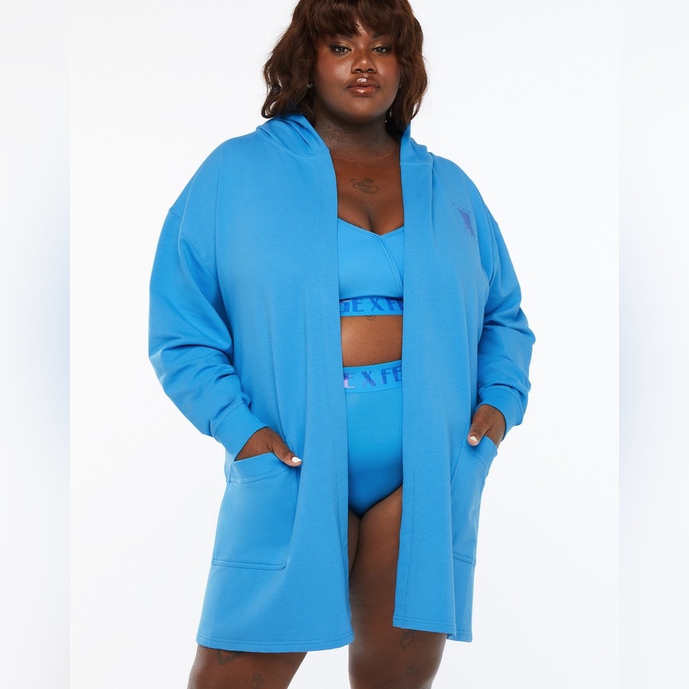 Savage X Fenty Blue Forever Savage Short Dressing Gown Hooded Robe